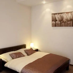 Отель BedRooms 3 Maja 15A комната для гостей