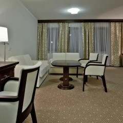 Hotel Crocus 4* Стандартный номер с 2 отдельными кроватями фото 4