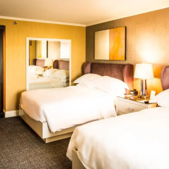 Отель Crowne Plaza Los Angeles-Commerce Casino 4* Стандартный номер с различными типами кроватей фото 2
