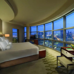 Отель Jumeirah Emirates Towers 5* Номер Делюкс фото 5