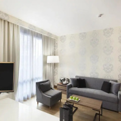 Отель NH Collection Milano President 5* Номер категории Премиум с различными типами кроватей фото 8