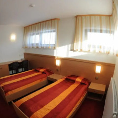Отель Egas Motel 3* Стандартный номер фото 3