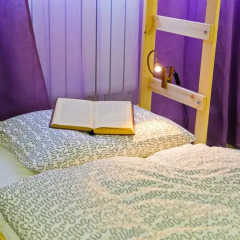 Hostel Tsentralny Кровать в женском общем номере с двухъярусной кроватью