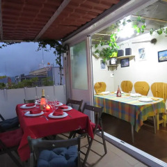 Отель Ático, Terraza & Barbacoa, Park Güell, Apartamento питание