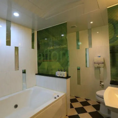 Haeundae Grimm Hotel 2* Номер Делюкс с различными типами кроватей фото 28