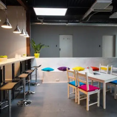 Fabrika Hostel гостиничный бар