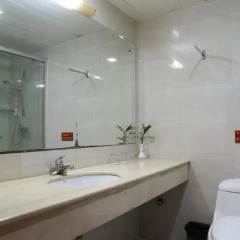 Pazhou Hotel ванная