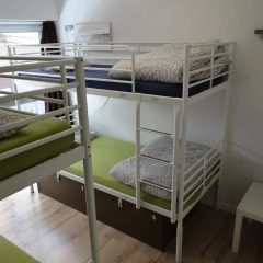 Gracia City Hostel Кровать в женском общем номере с двухъярусными кроватями