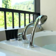 Отель Manathai Surin Phuket Люкс фото 9