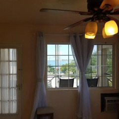 Отель The Inn At Great Bay Treasure Beach Jamaica Треже-Бич комната для гостей