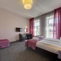 Мини-отель MaryHotel Улучшенный номер с двуспальной кроватью фото 5