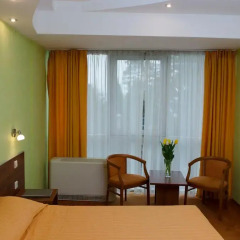 Adelfiya Hotel 2* Стандартный номер с двуспальной кроватью