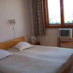 Отель Guest House Kostandara Поморие комната для гостей фото 4