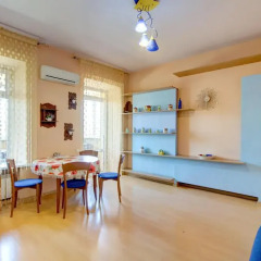 Гостиница Per. Chaykovskogo Opernyy teatr в номере фото 2