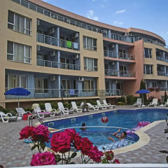 Отель Anthony Complex Свети Влас парковка