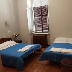 Отель Overseas Guest House Стандартный номер с различными типами кроватей фото 5