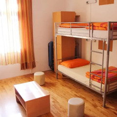Hostel Split Backpackers Кровать в общем номере с двухъярусной кроватью фото 6