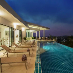 Отель Serenity Villa бассейн