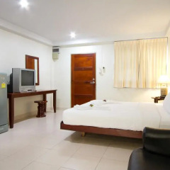 Sawasdee Place Hotel 3* Стандартный номер с различными типами кроватей фото 9