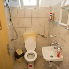 Отель Guest House Palms Боженци ванная