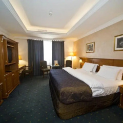 Bristol Hotel 5* Номер Делюкс с двуспальной кроватью фото 3
