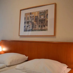 Hotel Mercedes/Centrum 3* Стандартный номер с различными типами кроватей фото 5