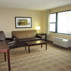 Отель Extended Stay America Elizabeth - Newark Airport США, Элизабет - отзывы, цены и фото номеров - забронировать отель Extended Stay America Elizabeth - Newark Airport онлайн комната для гостей фото 7