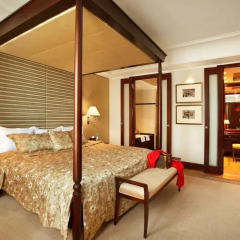 Отель Adlon Kempinski 5* Представительский номер двуспальная кровать фото 4