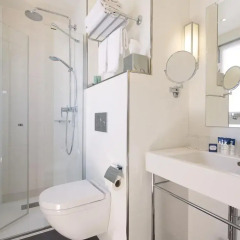 Отель Hôtel Gustave 4* Номер Делюкс с различными типами кроватей фото 3