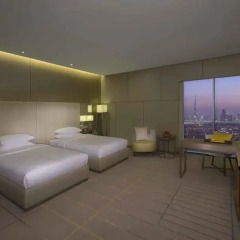 Отель Hyatt Regency Dubai Creek Heights 5* Стандартный номер с различными типами кроватей фото 12