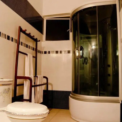 Отель Aaron Beach Villa ванная фото 2