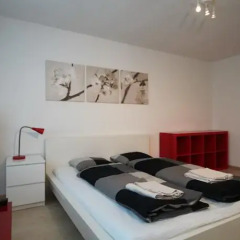 Апартаменты Hitrental Letzigrund - Apartment Цюрих детские мероприятия