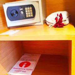 I Residence Hotel Silom 3* Номер Делюкс с различными типами кроватей фото 38