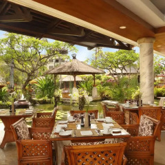 Nusa Dua Beach Hotel & Spa 4* Стандартный номер с различными типами кроватей фото 2