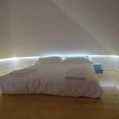 Отель Alfama Yellow House 2* Апартаменты с 2 отдельными кроватями фото 2