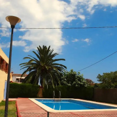 Отель Bungalows Pascual бассейн