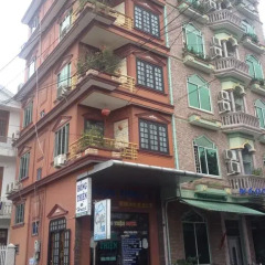 Hong Thien Backpackers Hotel 2* Кровать в общем номере с двухъярусной кроватью фото 4
