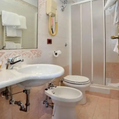 Hotel Hiberia 3* Номер категории Эконом с различными типами кроватей фото 7