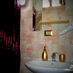 Отель Trulli Mille e una Notte Альберобелло ванная