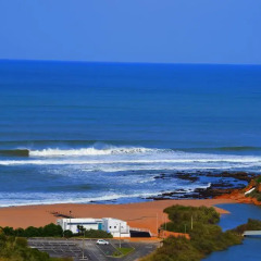 Отель Ericeira Surf House пляж