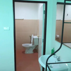 Отель Pro Chill Krabi Guesthouse Таиланд, Краби - отзывы, цены и фото номеров - забронировать отель Pro Chill Krabi Guesthouse онлайн ванная