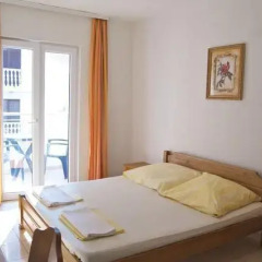 Sun Hostel Budva Стандартный номер с двуспальной кроватью фото 10