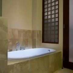 Ubud Village Hotel 4* Номер Делюкс с различными типами кроватей фото 4