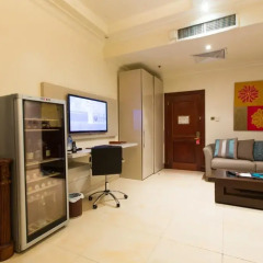 Victoria Crown Plaza Hotel 4* Люкс фото 7