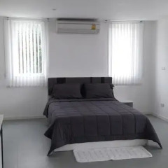 Отель Kata Residence пляж Ката комната для гостей