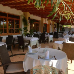 Отель Apartamentos Turísticos Cabo Roche питание фото 2