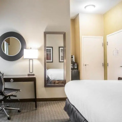 enVision Hotel Boston Longwood, an Ascend Collection Member 2* Стандартный номер разные типы кроватей