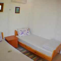Montenegro Motel Стандартный семейный номер с двуспальной кроватью фото 3