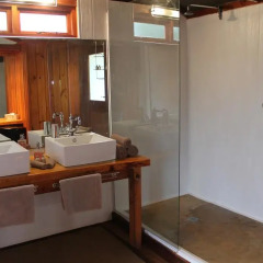 Отель Addo Elephant Lodge & Safaris ванная