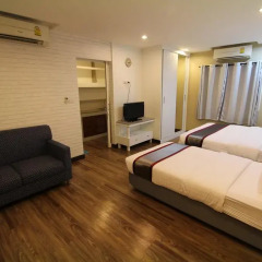 Отель At Residence Suvarnabhumi 3* Семейный люкс разные типы кроватей фото 2